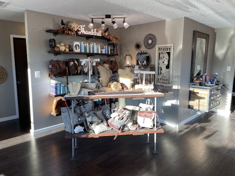 Salon MVP & Boutique, beauty salon in Fort Morgan, CO, photo 4 of 10